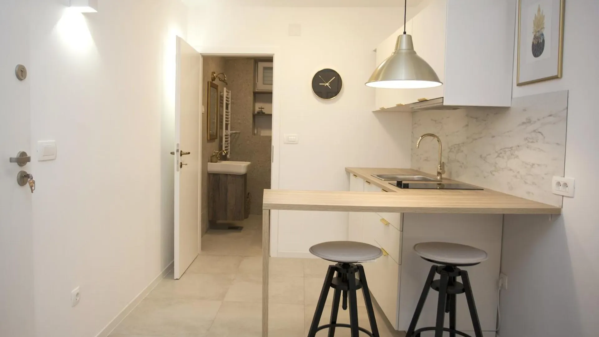 Studio Apartment Jon Split 0*,  Croatia