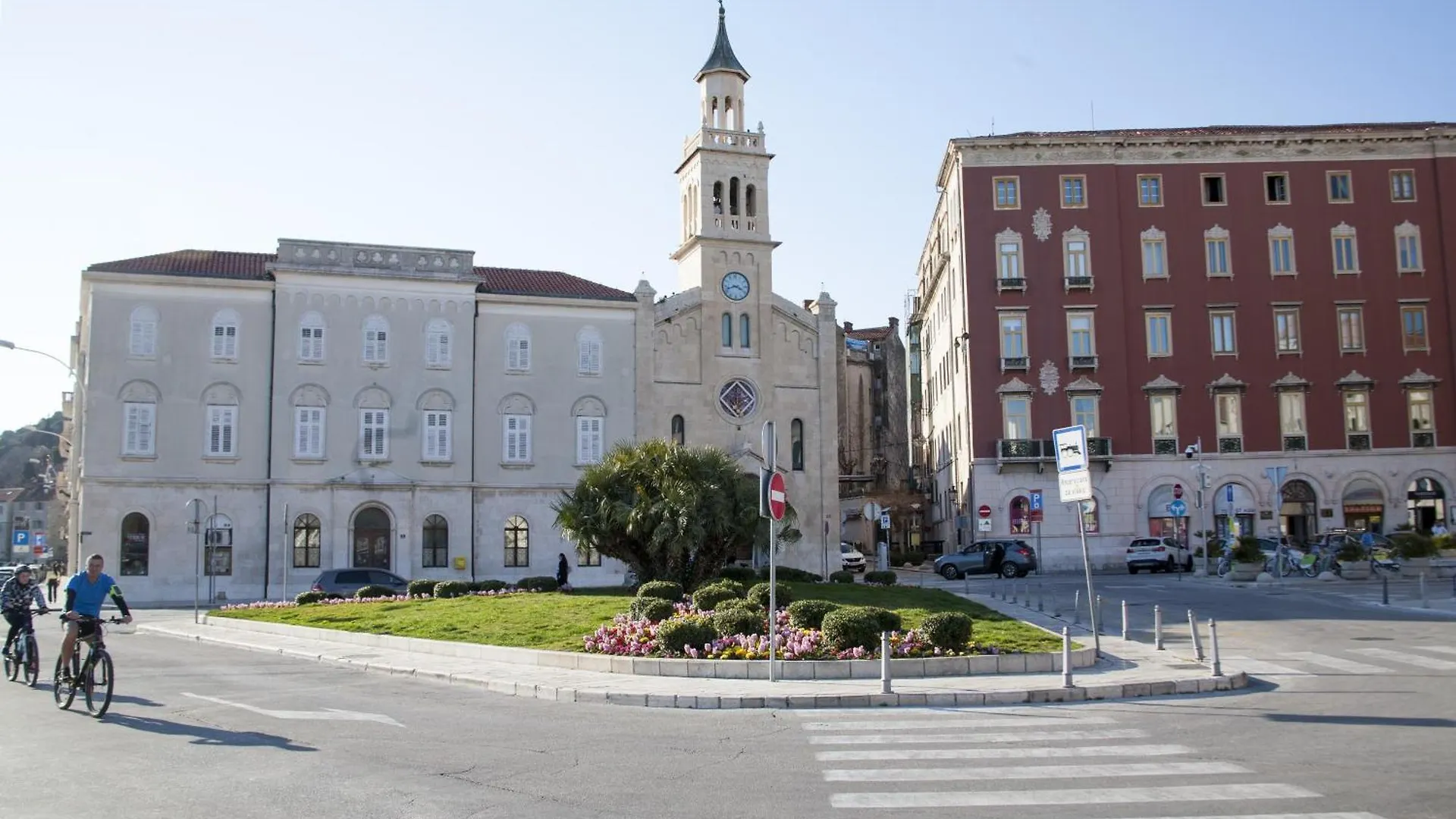 Studio Apartment Jon Split Croatia